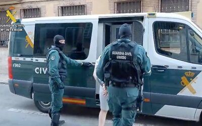 La Guardia Civil ha detenido en Lominchar y Cedillo, tres aluniceros muy activos.