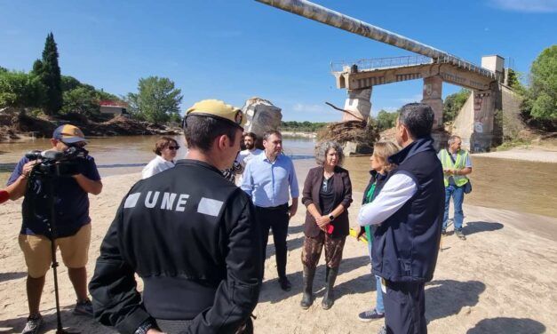 Sigue reparandose con urgencia la tubería rota de Picadas que suministra agua a Illescas y otros municipios de La Sagra.