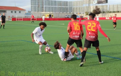 El C.D. Illescas logra su primera victoria local ante el Mensajero 3-1 (crónica y álbum de fotos)