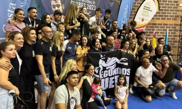 Muy buena participación de la Escuela de Boxeo «Segundos Fuera» en el Campeonato de España