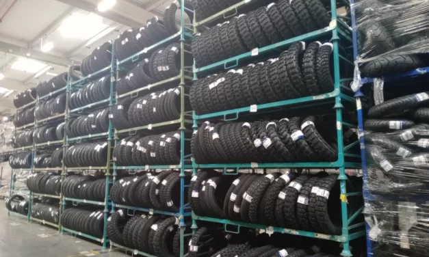 Un distribuidor de recambios de neumáticos de motocicletas traslada su almacén a Illescas