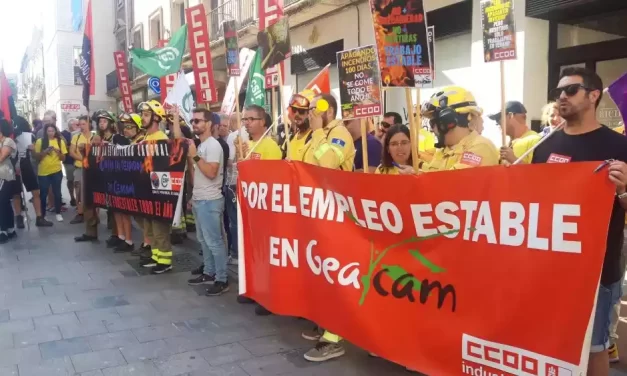 Protestas y malestar de los bomberos del GEACAM ante el Gobierno de Page