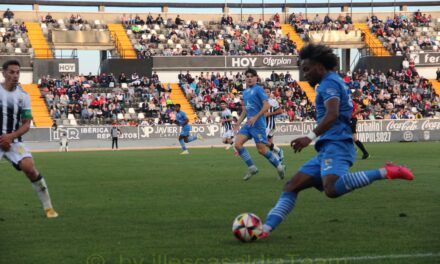 Badajoz-Illescas. Empate sin goles. Valioso punto de los de la Sagra en el Nuevo Vivero