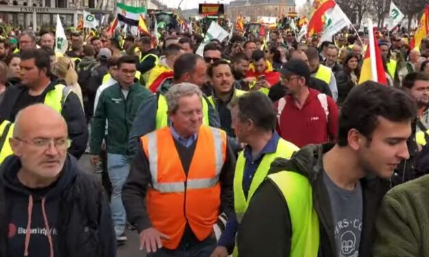 Atención si te mueves por Madrid. Nueva protesta de los agricultores en Madrid para hoy día 26.