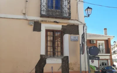 El edificio de los juzgados 2 y 3 de Illescas de la calle de la Cruz, prácticamente en ruinas.