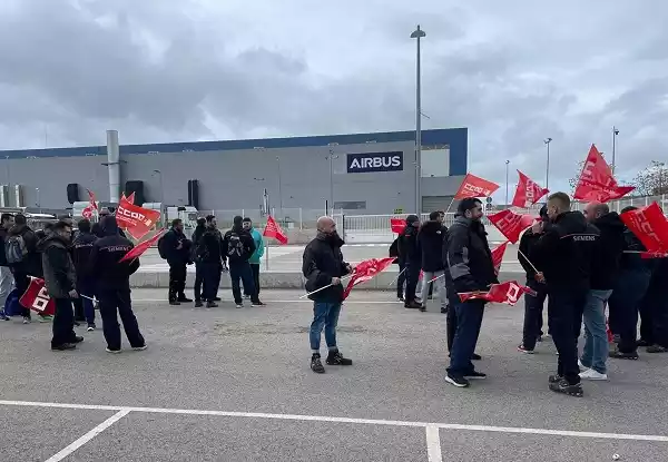 Los trabajadores de Siemens Illescas en Airbus, vuelven a los paros parciales.