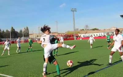 Dos nuevas bajas en el CD Illescas. Un jugador y el entrenador de porteros