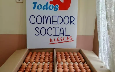 Huevos Camar dona 48 docenas de huevos a la asociación «Alimento para todos»