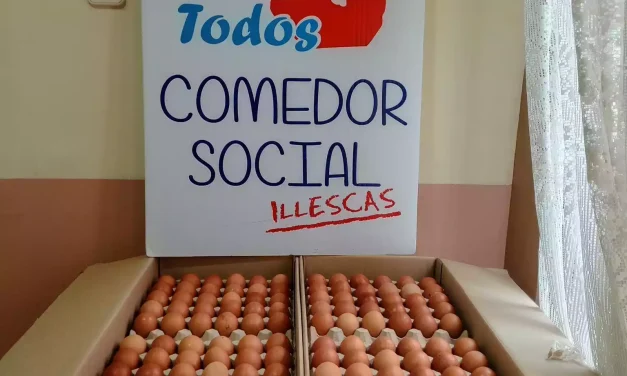 Huevos Camar dona 48 docenas de huevos a la asociación «Alimento para todos»