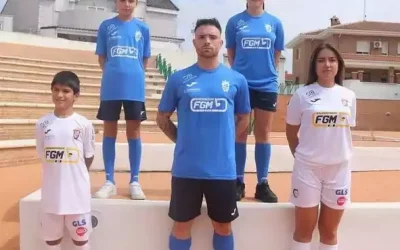 Presentada la equipación del CD Illescas (galería de fotos)