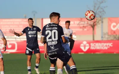 El CD Illescas anota de tres en su segunda victoria consecutiva. Gana al CD Coria 2-1. Crónica y álbum de fotos