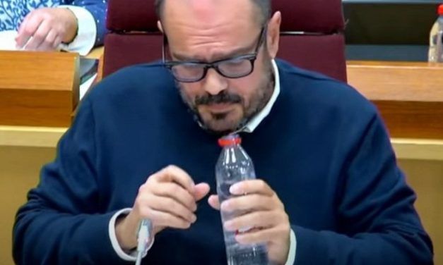 Pleno de hoy Ayuntamiento. Debate sobre la gran subida de la factura del agua