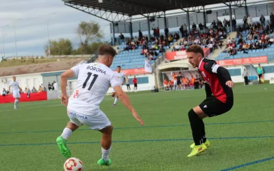 Tercera derrota consecutiva del Illescas. Pierde 1-3 ante la UD Melilla -crónica y álbum de fotos-