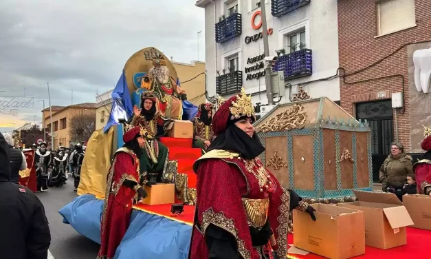 Cabalgata de Reyes Illescas 2025 (Álbum de Fotos)