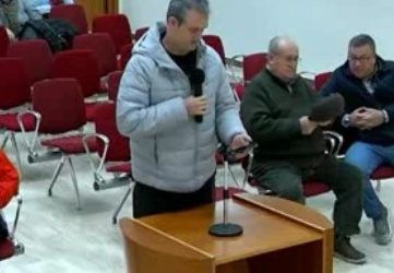 Pleno Ayuntamiento de hoy día 30. Ruegos y preguntas del público -videos