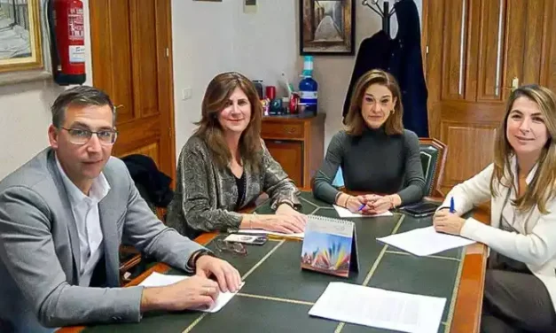 Alcaldes de La Sagra denuncian el colapso de la CM410 entre Illescas y Seseña.