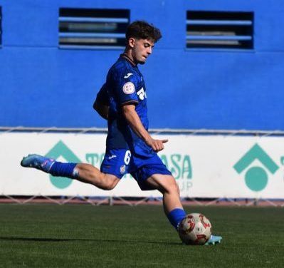 El centrocampista Iker Martínez nuevo fichaje del CD Illescas
