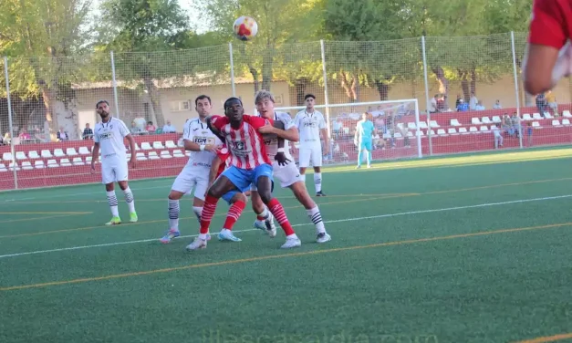 El CD Illescas pierde en Las Pedroñeras (3-2) en un partido muy complicado. Crónica y álbum de fotos