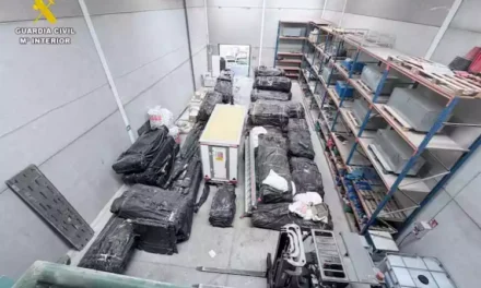 Investigado el propietario de una nave de Illescas que almacenaba amianto